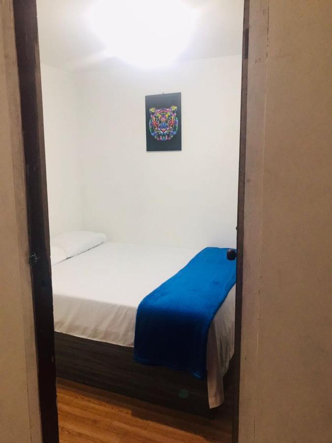 Hostal La 18 Pereira Esterno foto